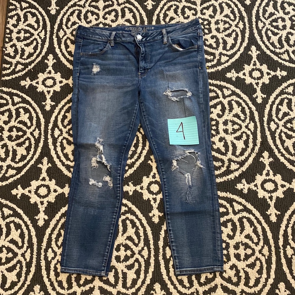 Women’s American Eagle size 18 short jeggings